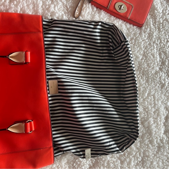 Kate Spade orange handbag and wristlet set - Picture 16 of 16